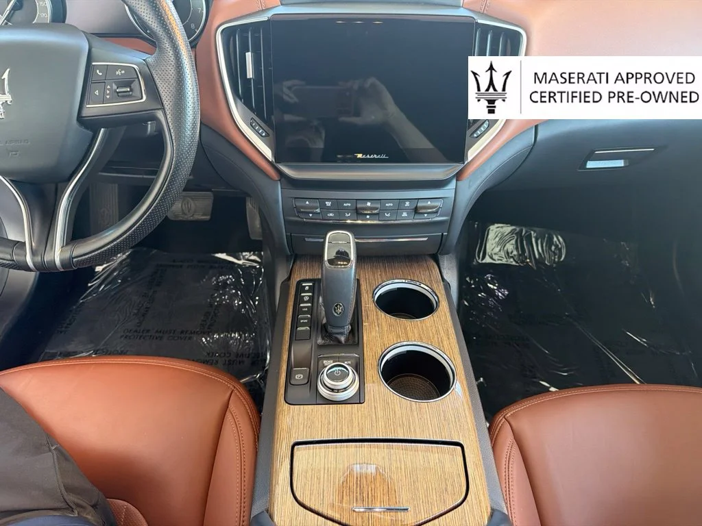 Used 2022 Blu Emozione Metallic Maserati GT image 17