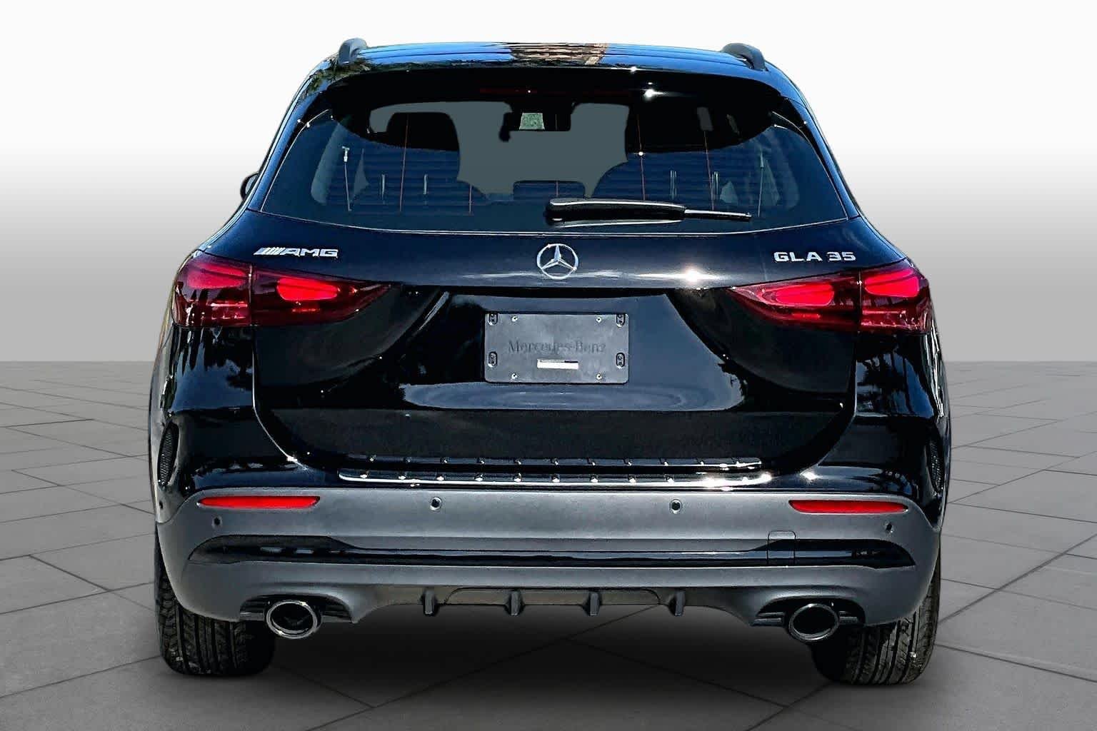 Used 2025 Night Black Mercedes-Benz AMG® GLA 35 image 9