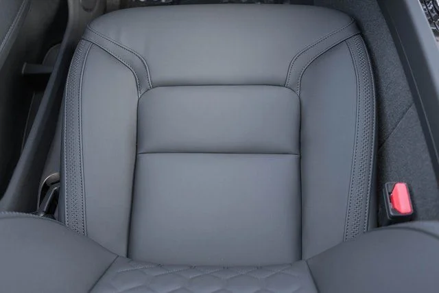 New 2026 Aurora Silver Volvo Plus image 30