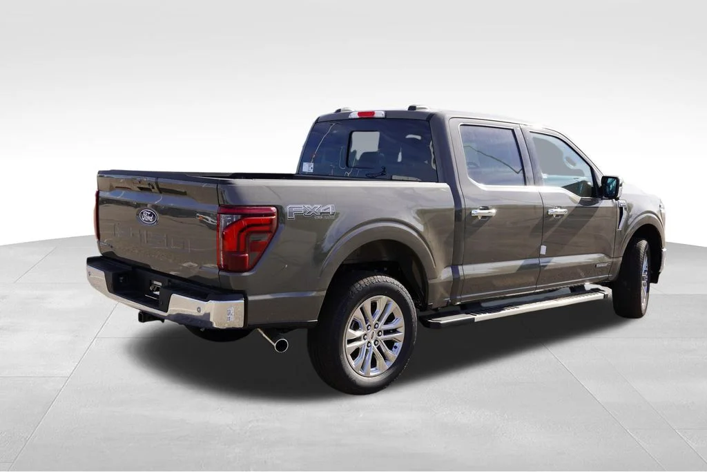 New 2026 Marsh Gray Ford Lariat image 3