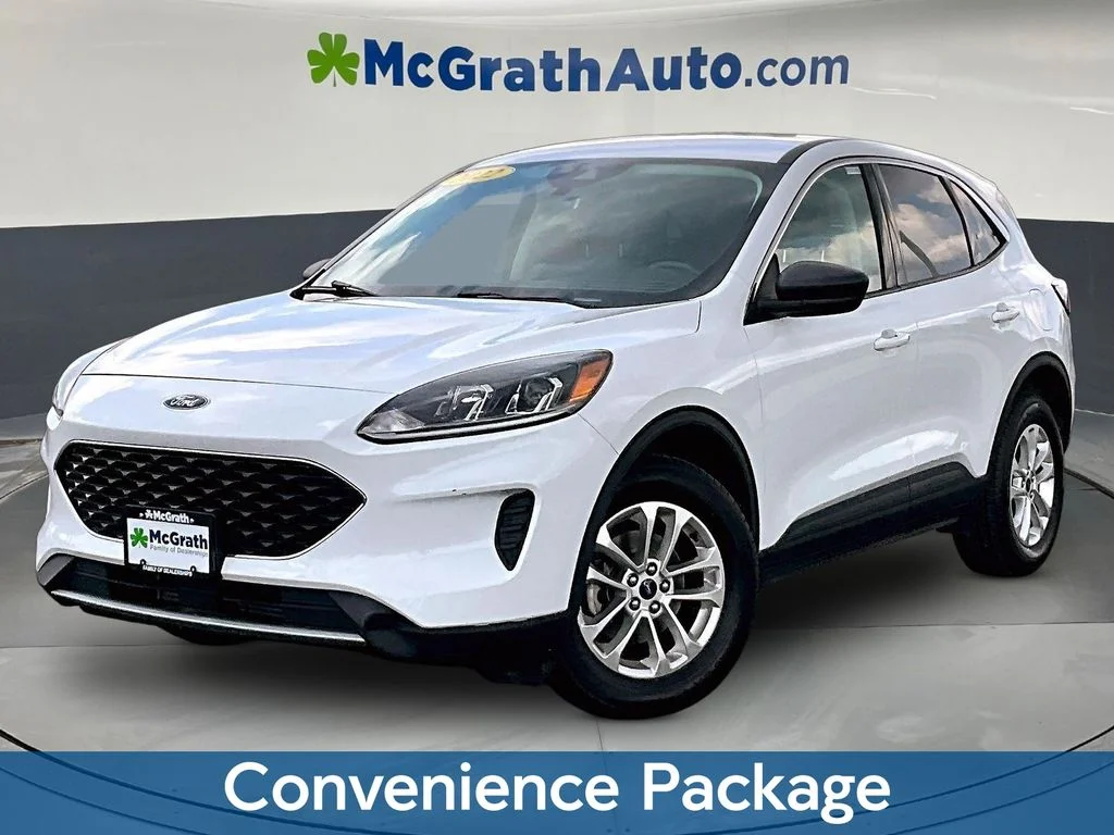 Certified Used 2022 White Ford SE image 3