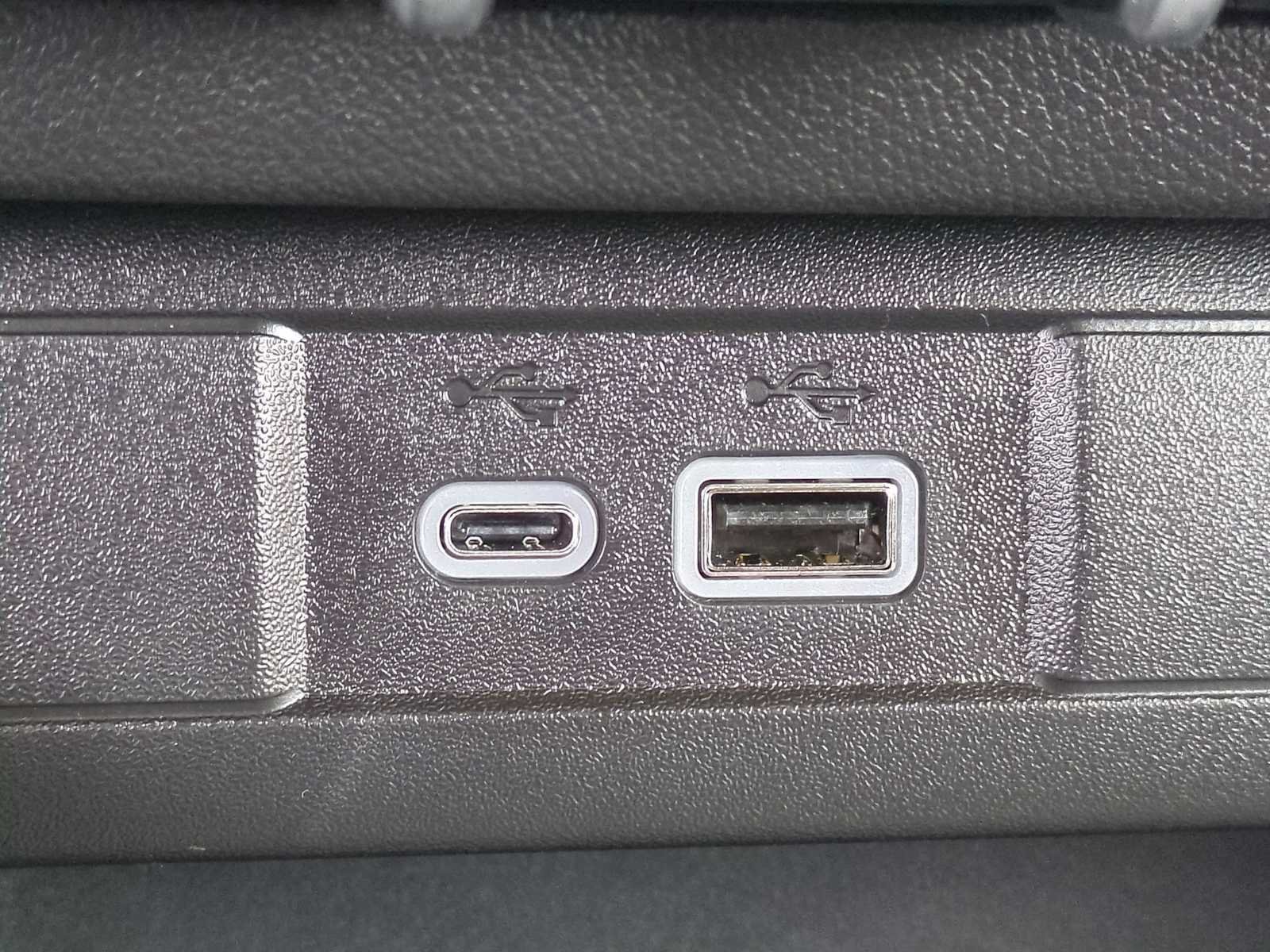 2026 Chevrolet Colorado Trail Boss - Photo 21