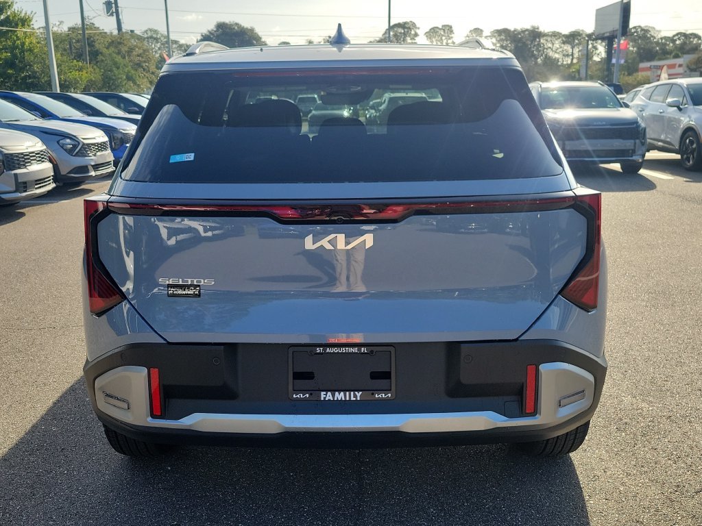 New 2027 Pale Gray Kia EX image 5