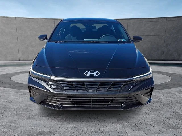 New 2026 Black Hyundai SEL Sport image 2