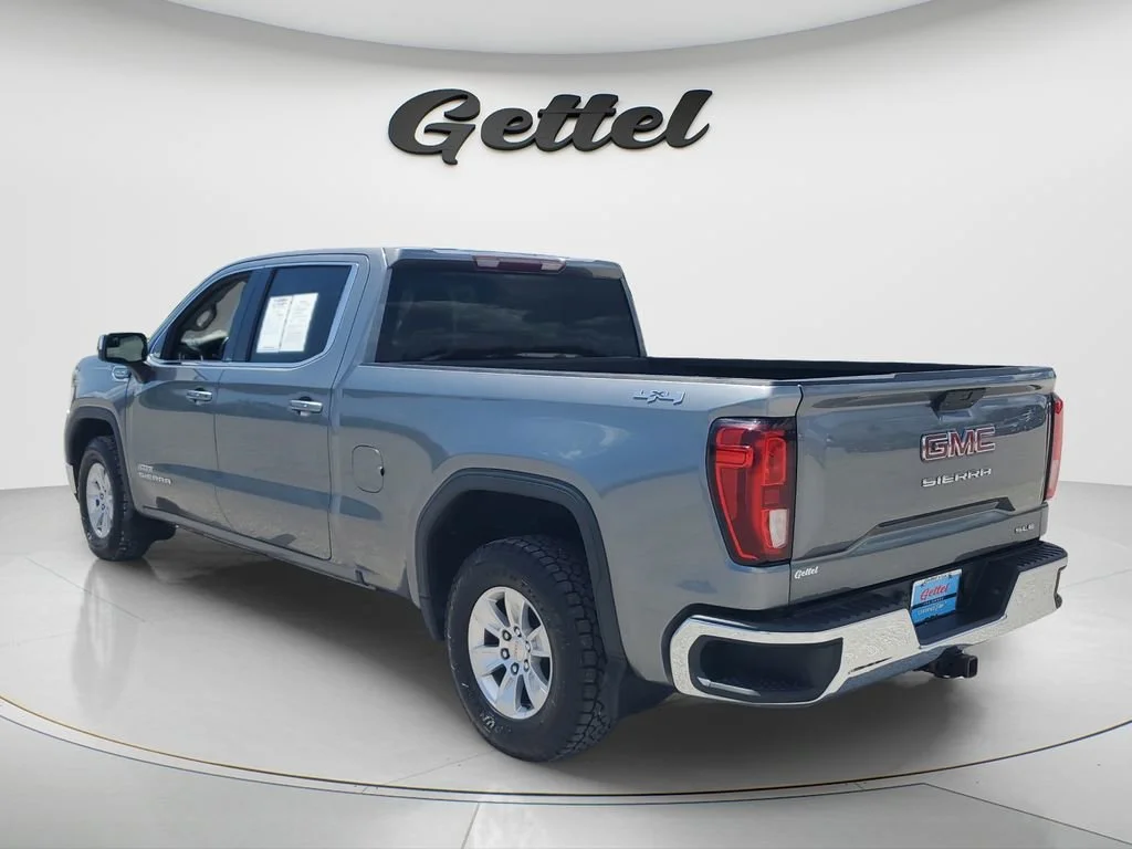 Used 2019 Gray GMC SLE image 7