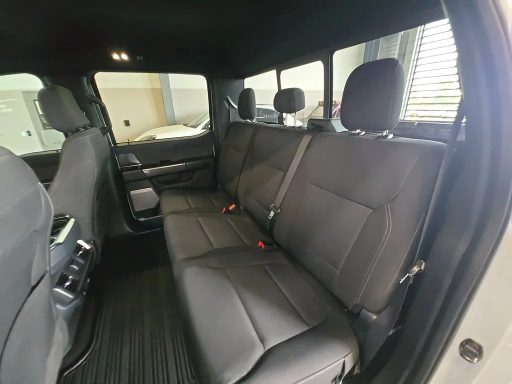 Used 2022 White Ford XLT image 22