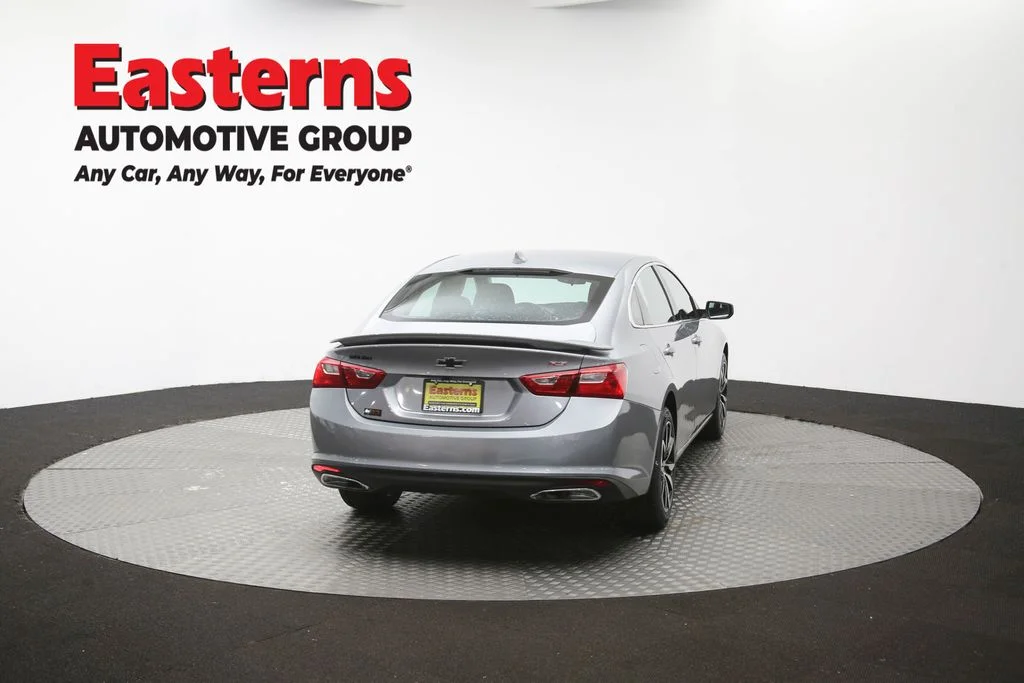Used 2024 Gray Chevrolet RS image 37