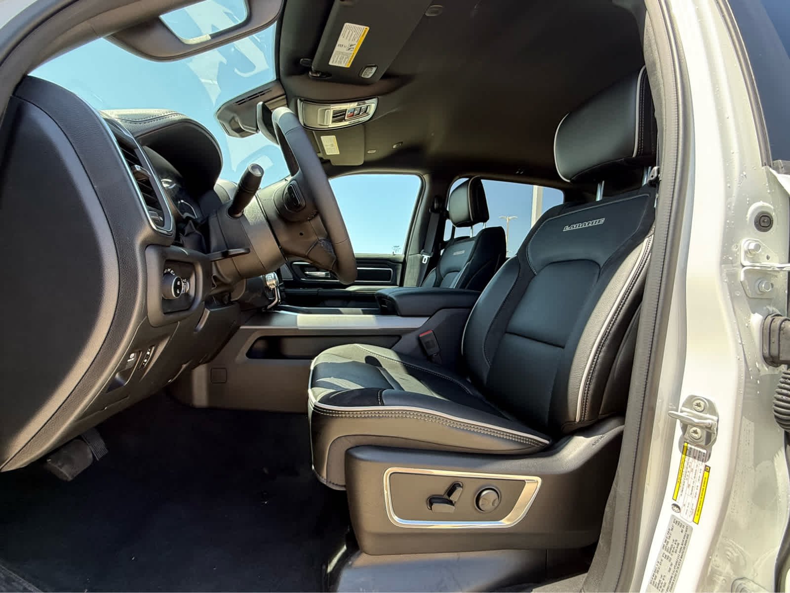 New 2026 Bright White Clearcoat Ram Laramie image 19