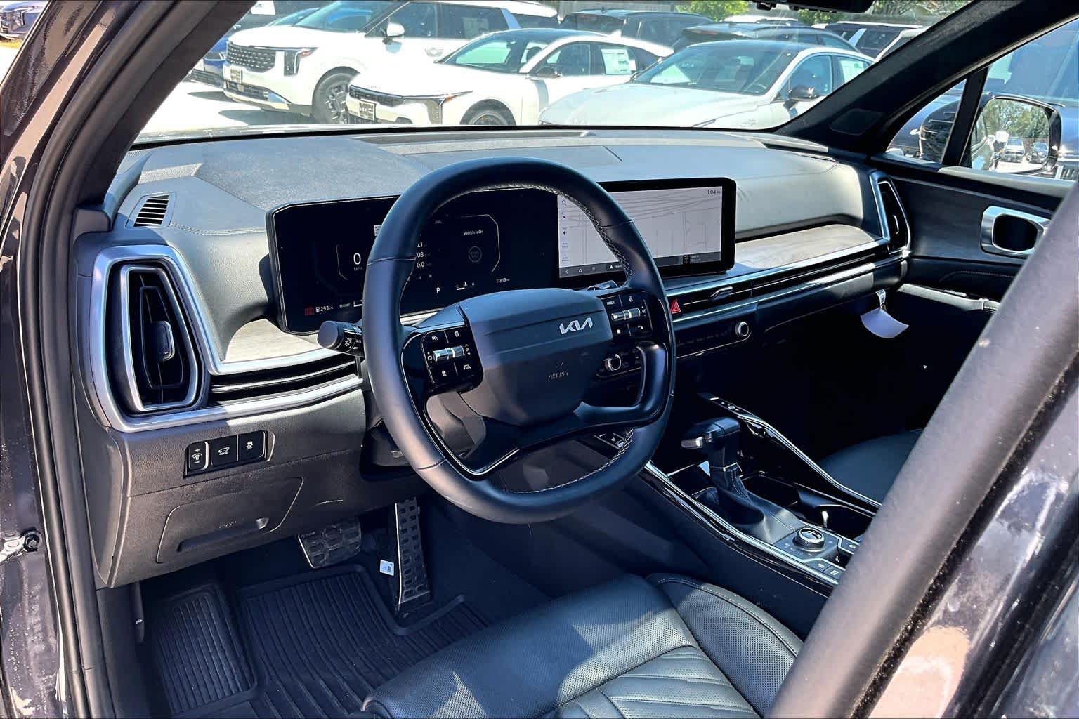 Used 2026 Panthera Metal Kia X-Line SX Prestige image 17