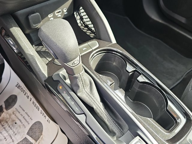 Used 2022 SUMMIT WHITE Chevrolet LS image 17