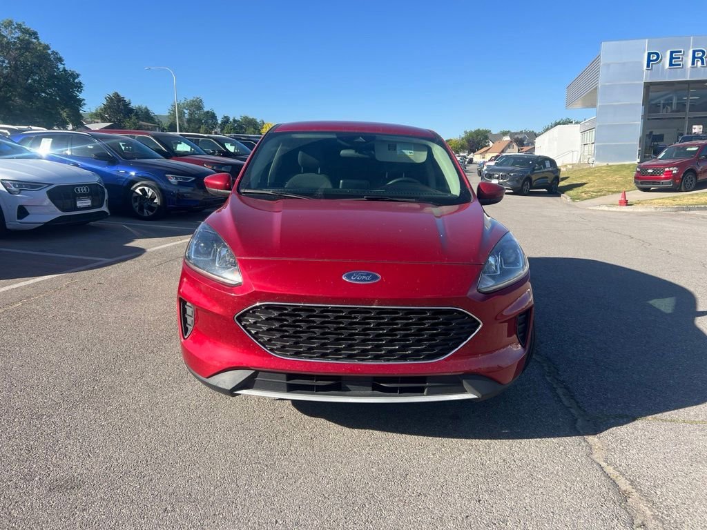 Used 2020 Red Metallic Ford SE image 17