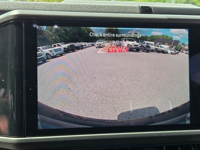 Used 2024 White Jeep Sport S image 21
