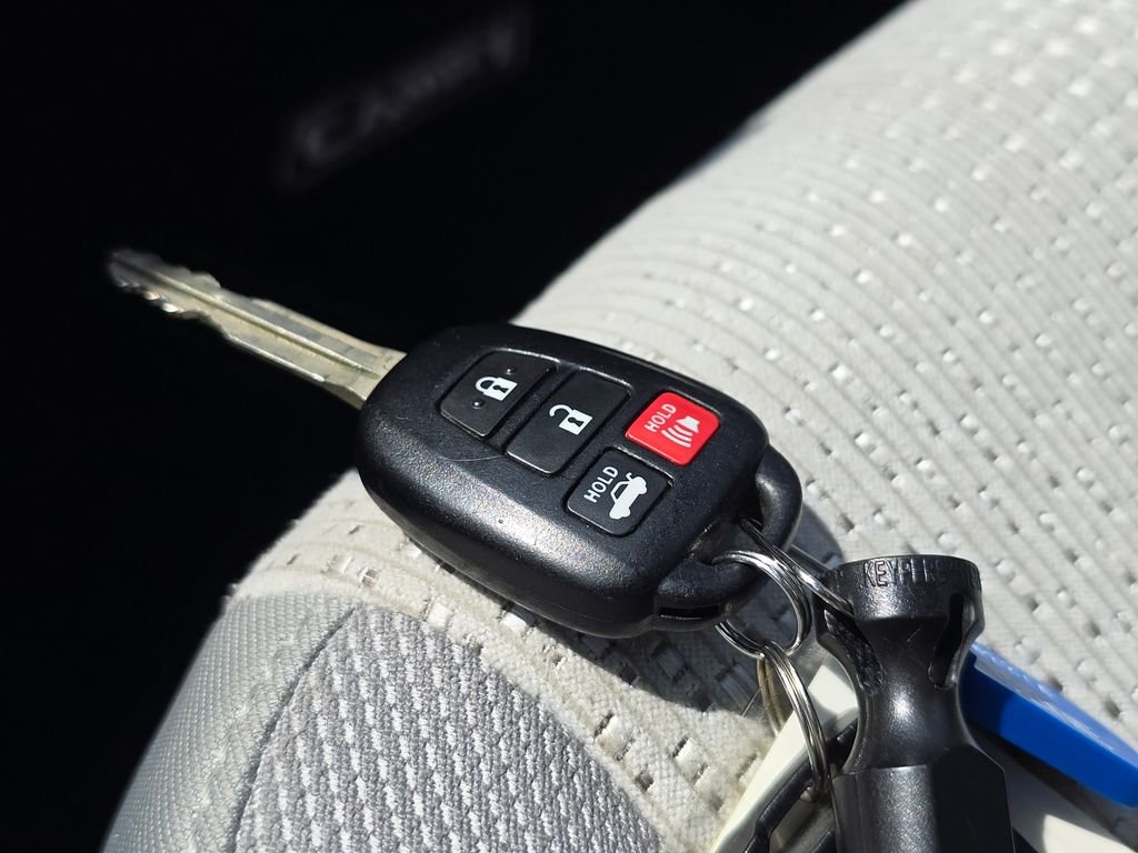 Used 2014 Beige Toyota LE image 36