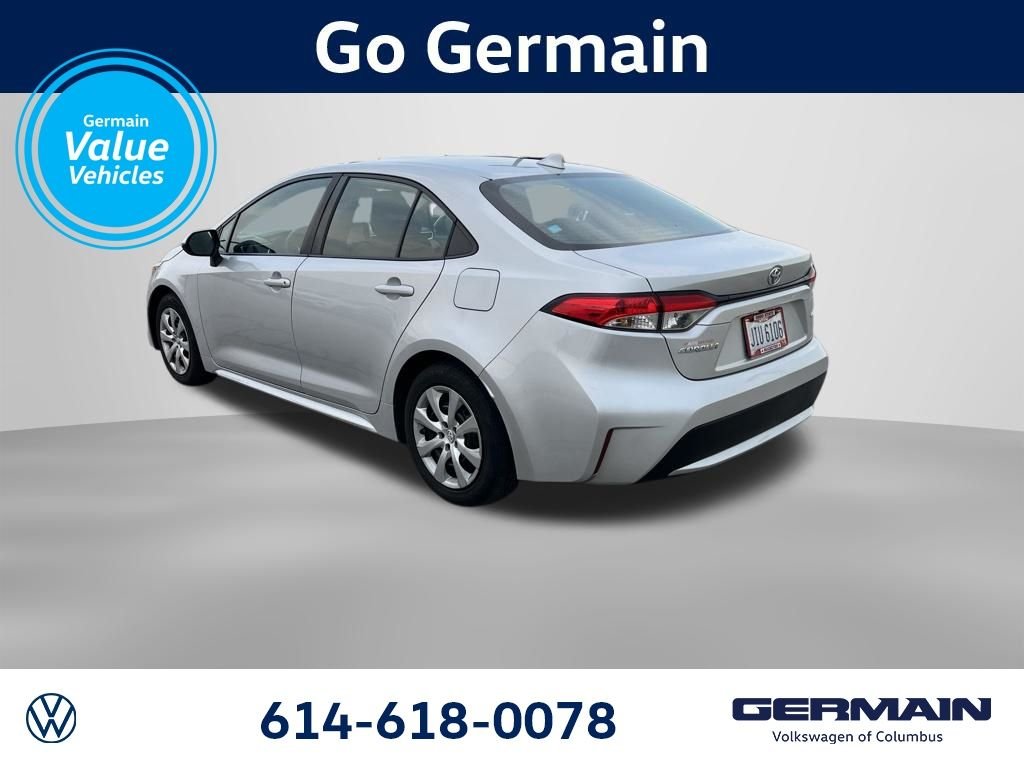 Used 2020 Silver Toyota LE image 4