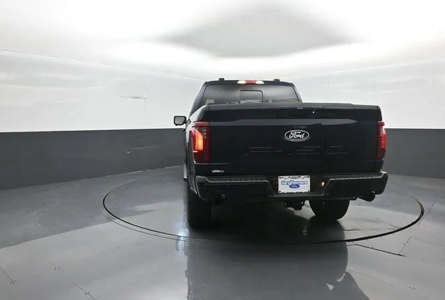 New 2026 Blue Ford XLT image 6