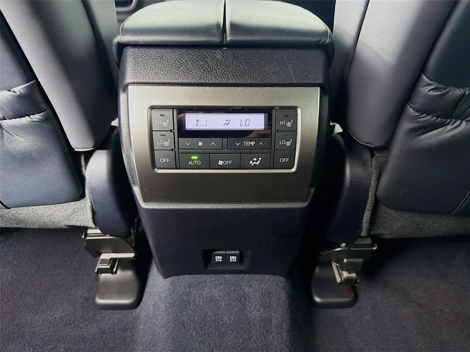 Used 2022  LEXUS PREM image 22
