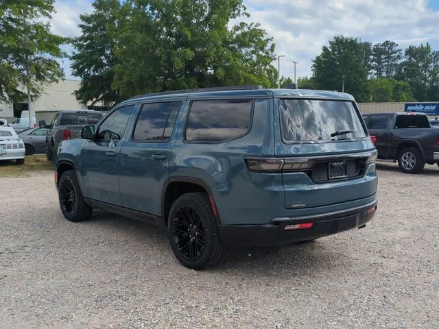 New 2026 Steel Blue Exterior Paint Jeep Limited Reserve image 3