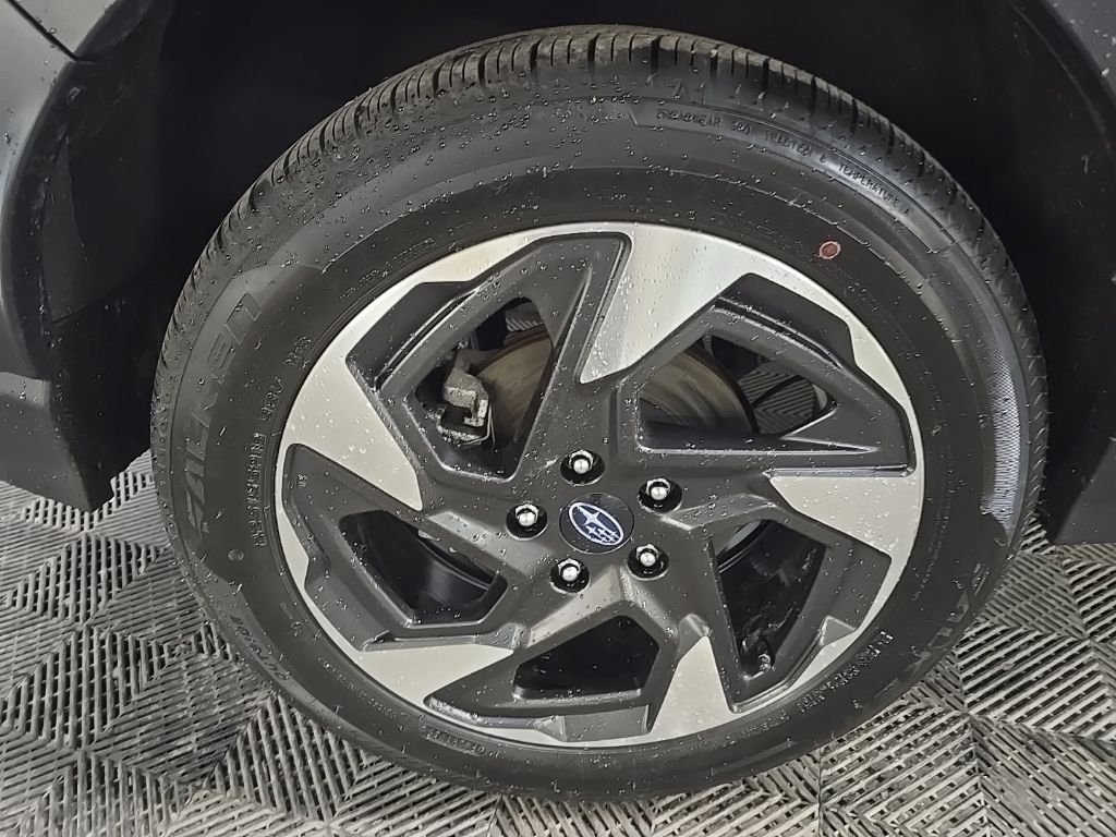 Used 2025 Silver Subaru Limited image 14