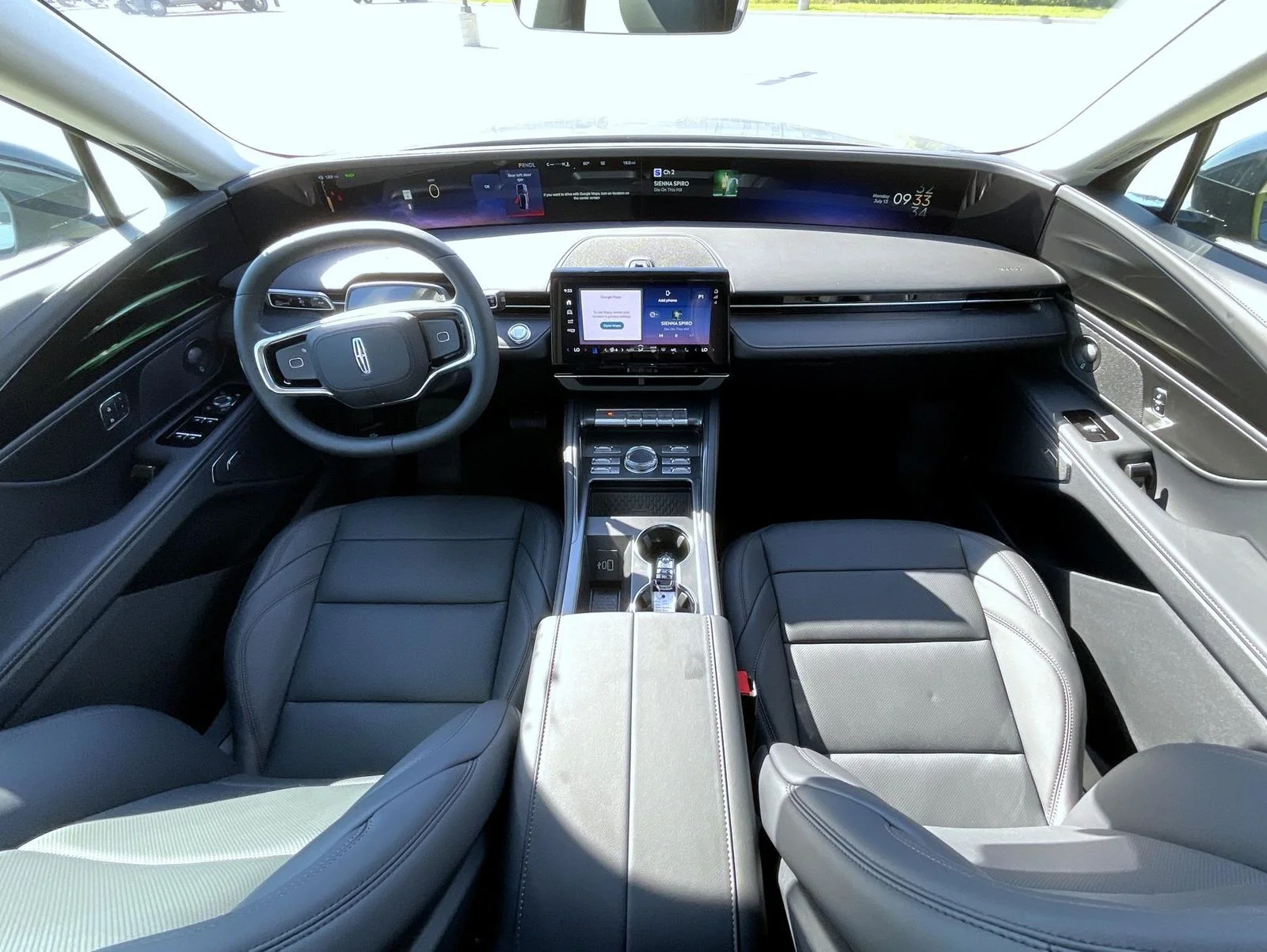 New 2026 Blue Lincoln Premiere image 15