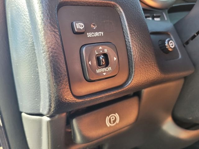 Used 2006 White Lexus 430 image 19