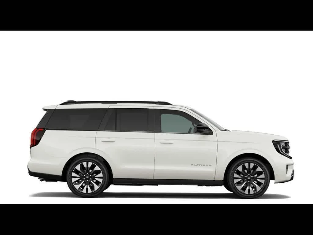 New 2027 Star White Metallic Tri-Coat Ford Platinum image 5