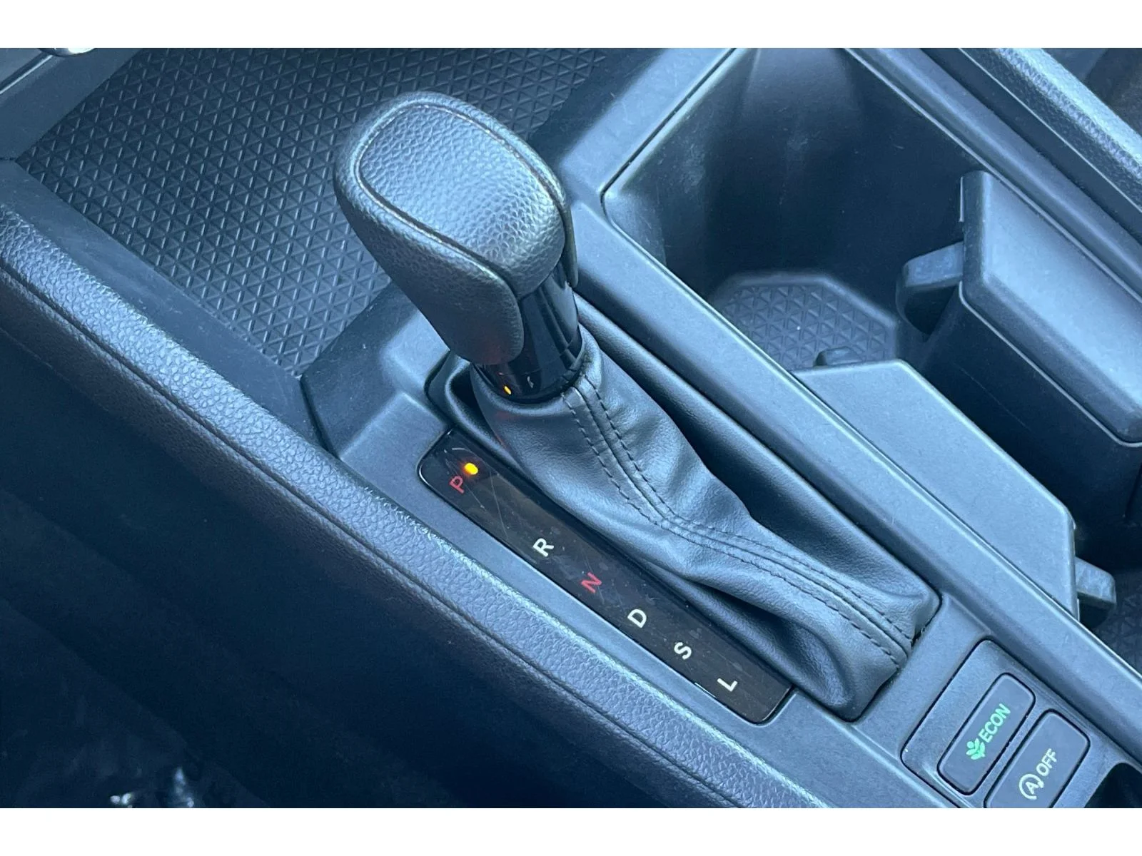 Used 2024 Canyon River Blue Metallic Honda EX image 31