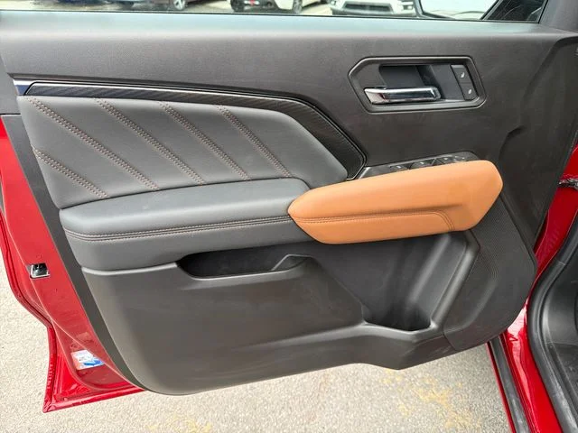 2026 GMC Canyon AT4 - Photo 16