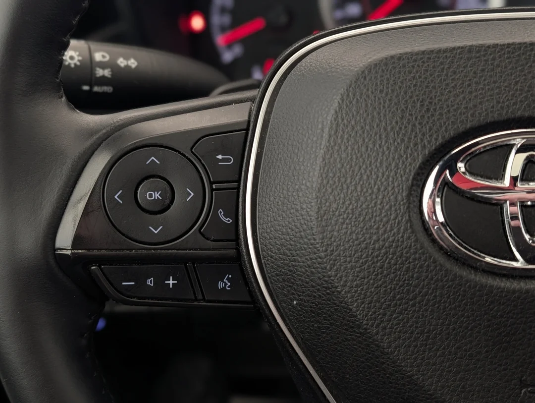 Used 2022 Blue Toyota SE - - 2.0L 4-Cyl - CVT Auto - Hatchback - Power Group & More! image 16