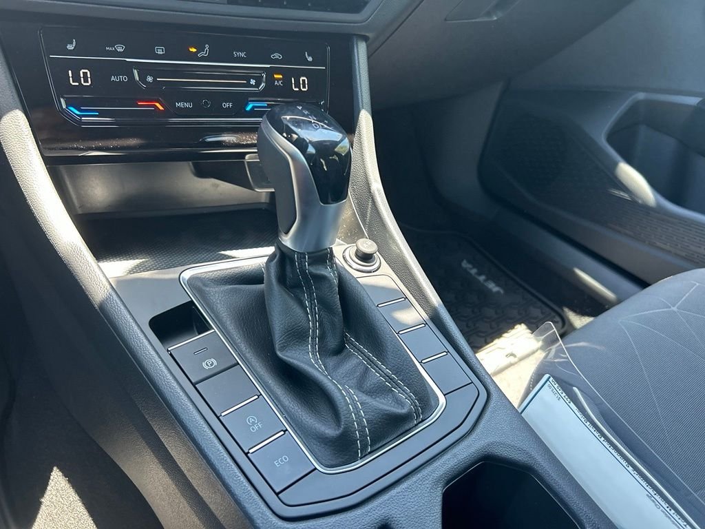 New 2026 White Volkswagen 1.5T Sport image 45