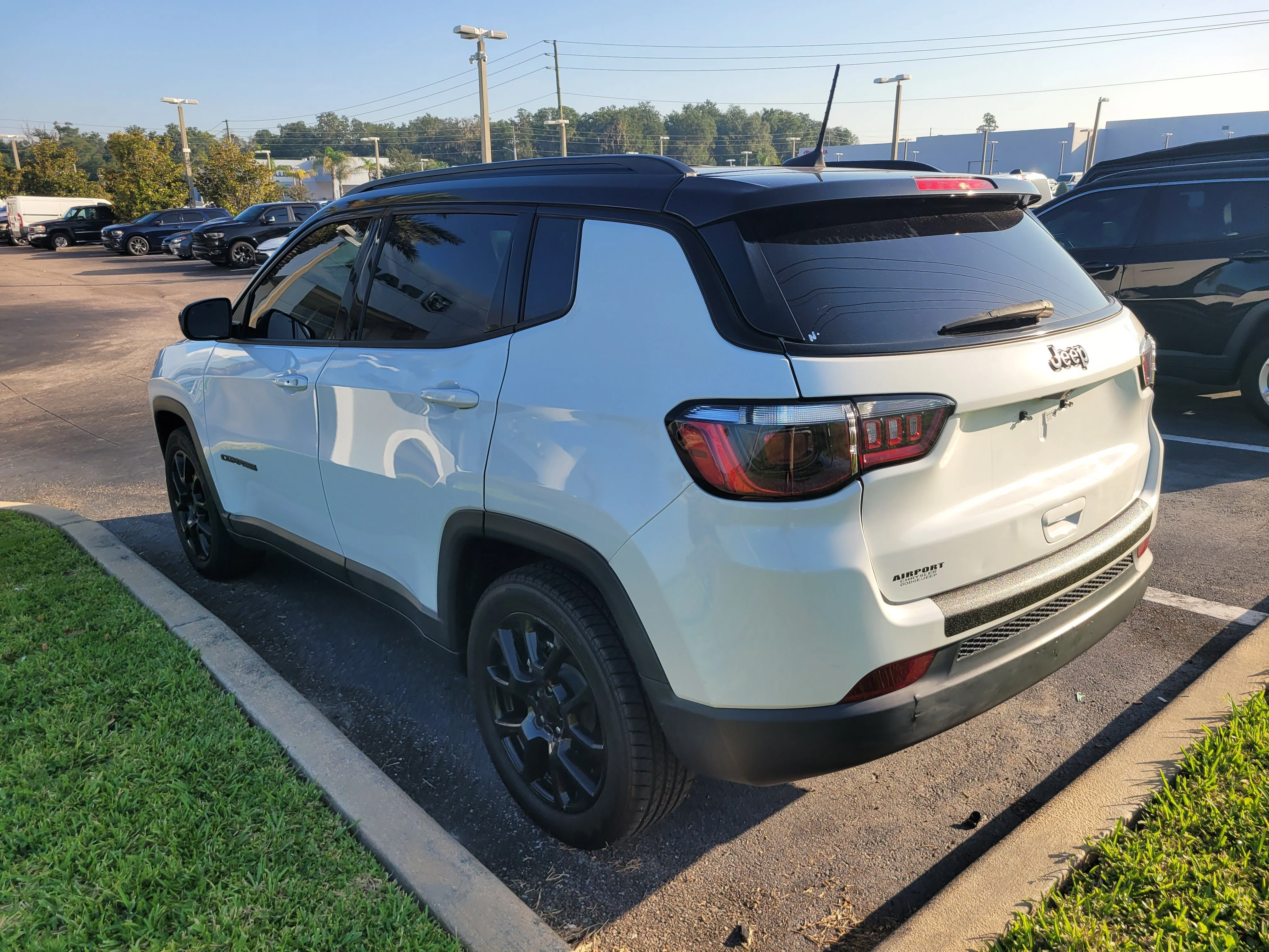 Used 2022 Bright White Clearcoat Jeep Altitude image 6