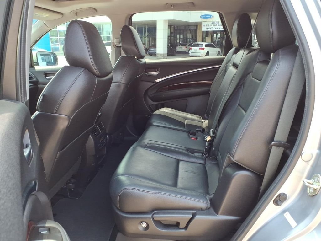 Used 2016 Lunar Silver Metallic Acura 3.5L image 4