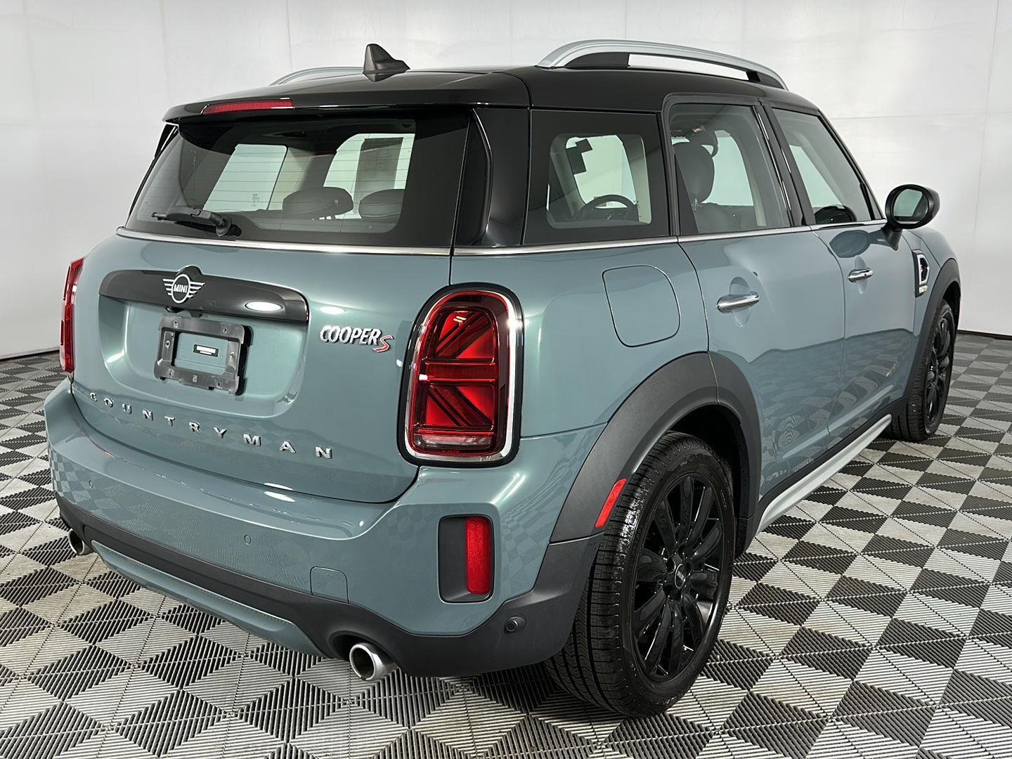 Certified Used 2024 Sage Green Metallic MINI Cooper S image 29