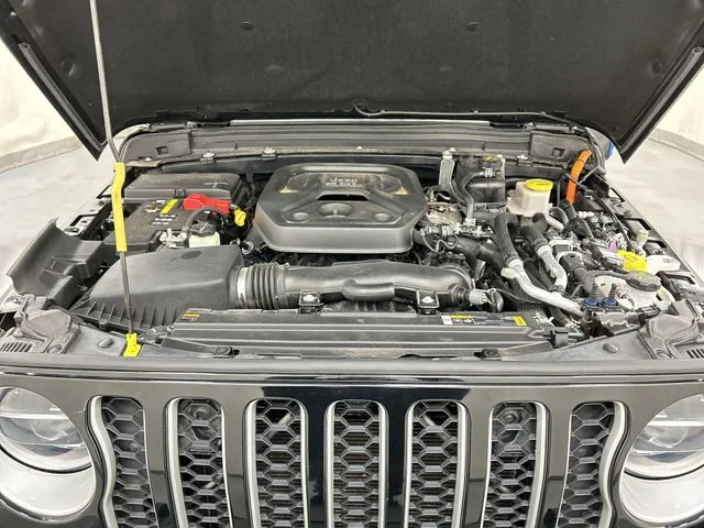 Used 2021 Black Jeep Unlimited Sahara 4xe image 6