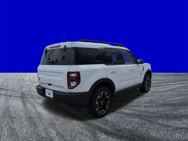 Certified Used 2023 White Ford Outer Banks image 4