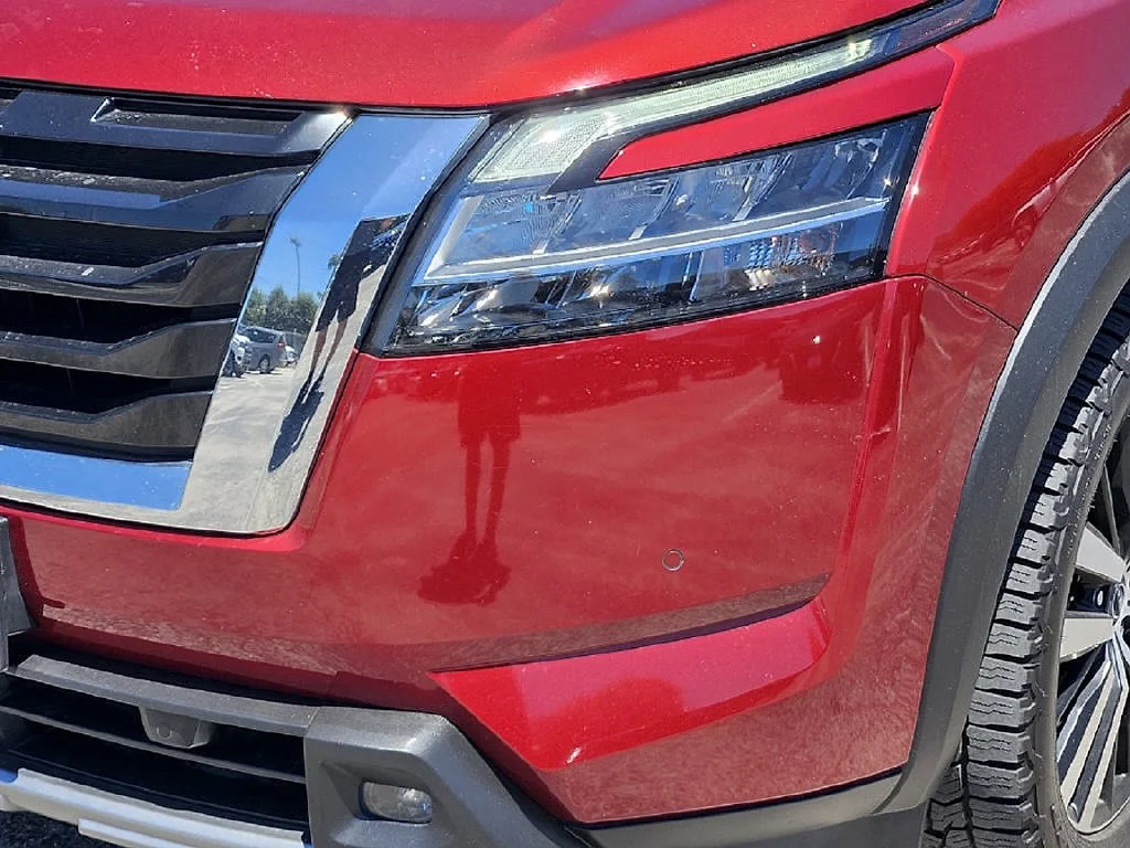 Certified Used 2023 Red Nissan Platinum image 8
