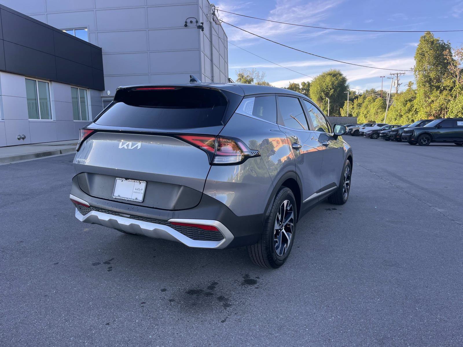 Used 2024 Everlasting Silver Kia EX image 3