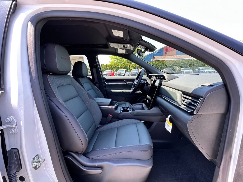 2026 GMC Terrain AT4 - Photo 11