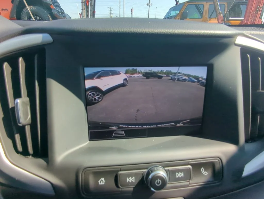 Used 2023 Blue GMC SLE image 18