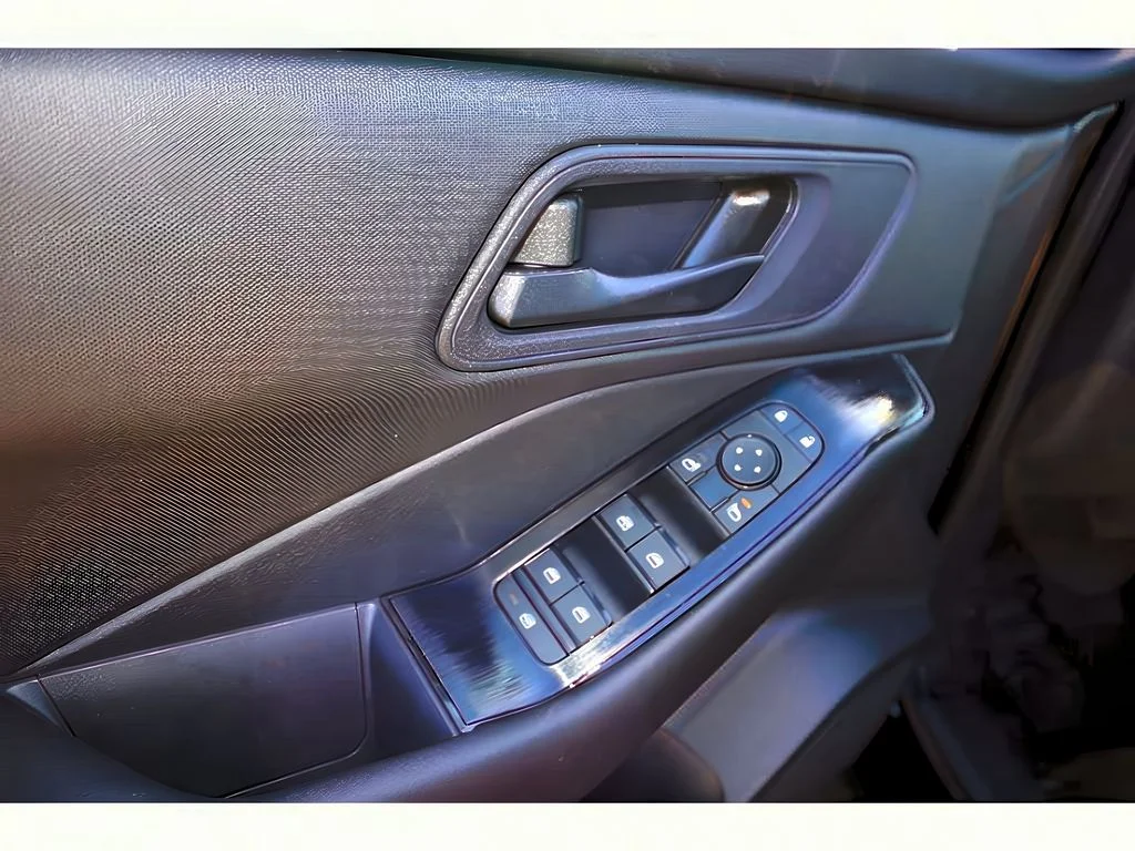 2024 Nissan Rogue S - Photo 11