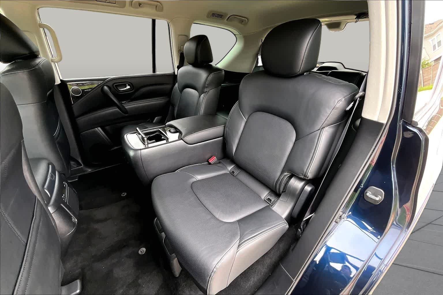 Used 2023 Hermosa Blue INFINITI LUXE image 20