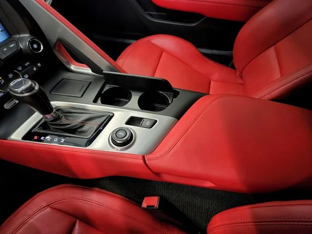 Used 2019 White Chevrolet Grand Sport image 21