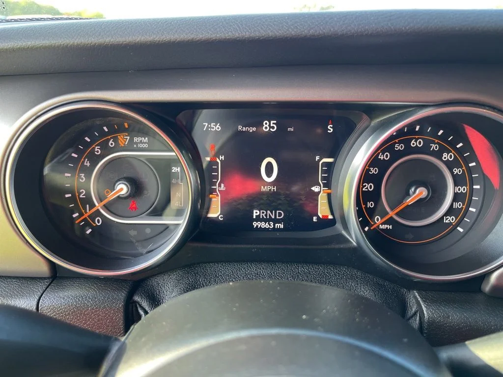 Used 2020 Black Jeep Sport image 20
