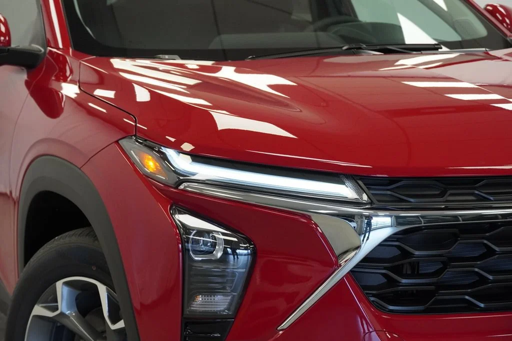 New 2026 Apex Red Chevrolet LT image 31
