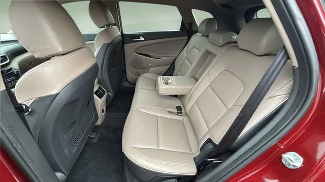 Used 2020 Gemstone Red Hyundai Limited image 19