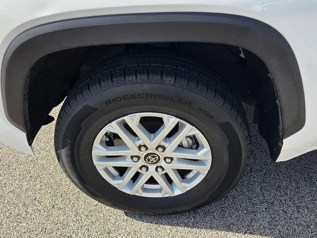 Used 2024 White Toyota SR5 image 18