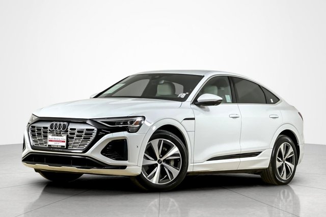 2024 Audi Q8 e-tron Sportback S line Premium Plus quattro