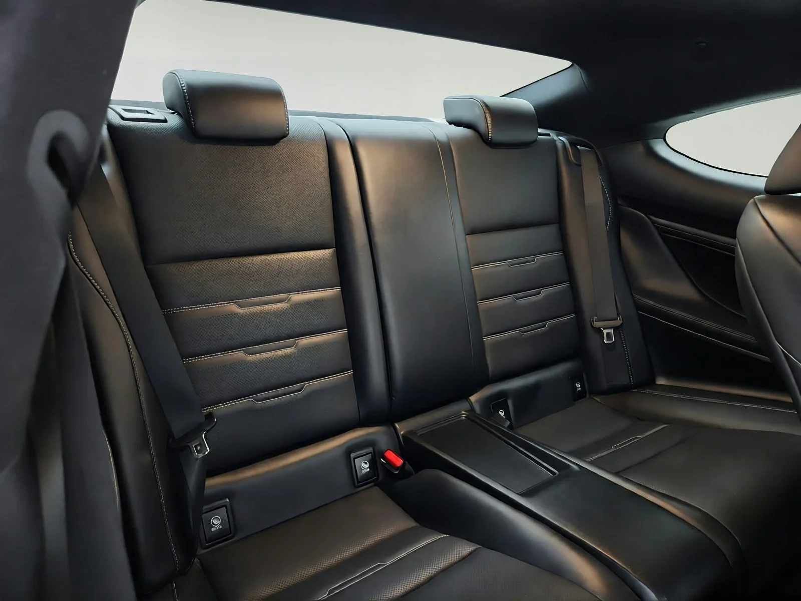 Used 2016 Ultra White Lexus CLOTH image 31
