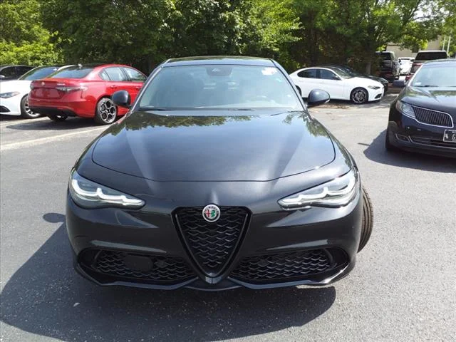 Used 2024 Black Alfa Romeo Veloce image 8