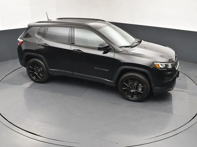 2026 Jeep Compass Altitude - Photo 13