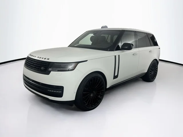 2026 Land Rover Range Rover SE